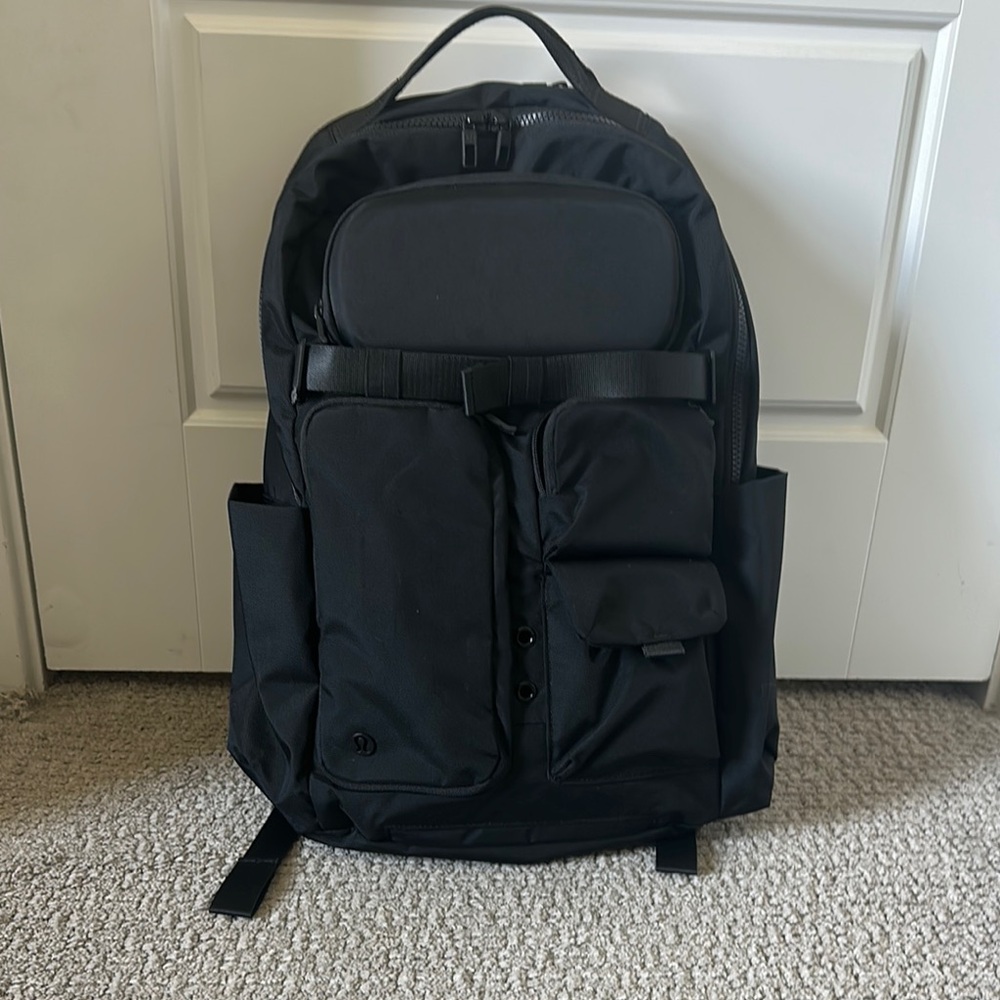 lululemon athletica Black Men's Backpack